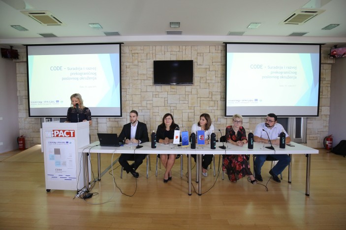 Započeo projekt CODE