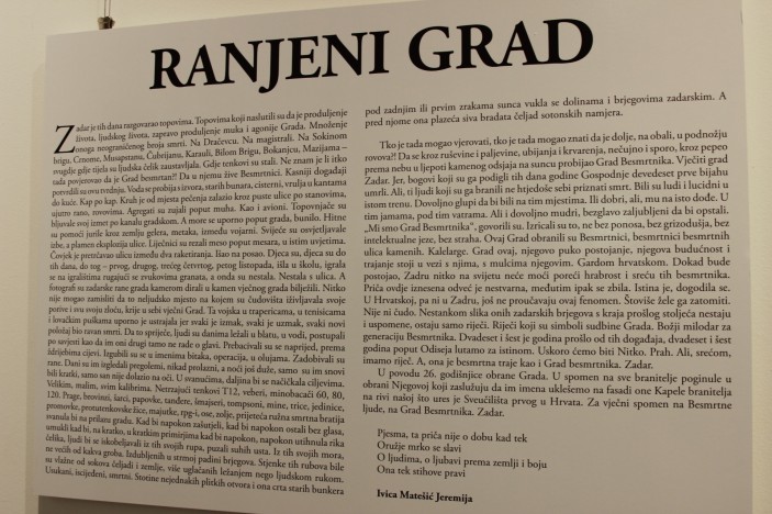 Dokumentarni i umjetnički prikazi Zadra s početka listopada 1991. godine.