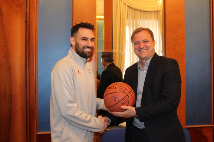 Prijem za košarkašku reprezentaciju