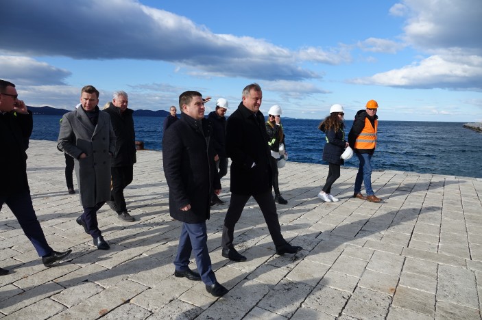 Ministar prometa, mora i infrastrukture Oleg Butković obišao radove na Obali Kralja Petra Krešimira IV