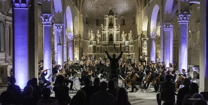 Dalmatinski ciklus - Potpisivanje ugovora između Zadra, Splita i Dubrovnika