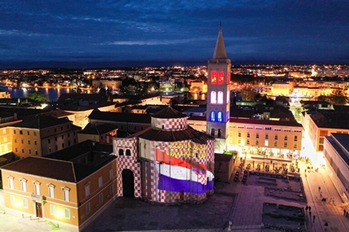 Čestitamo vam Dan državnosti