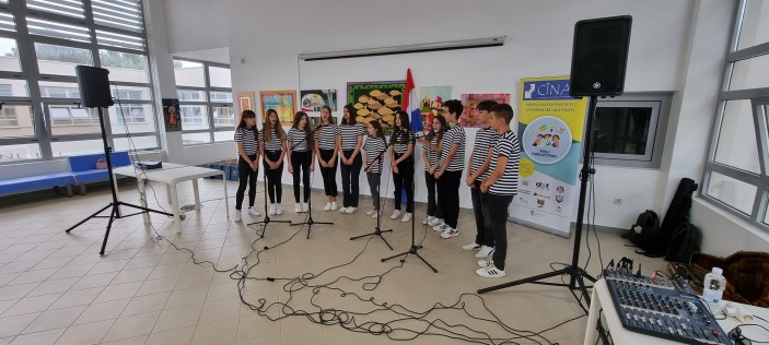 Dodijeljene nagrade i priznanja učenicima i mentorima osnovnih škola Grada Zadra za ostavarene rezultate u školskoj 2021./2022. godini